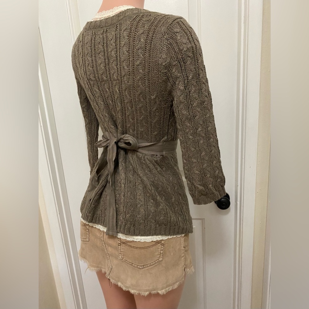 Y2K vintage Abercrombie brown knit babydoll tie waist one button cardigan. - Picture 3 of 14